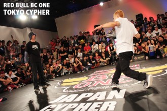 ダンサー RED BULL BC ONE TOKYO CYPHER